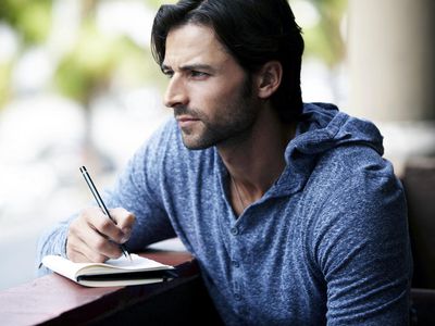 South Africa, Cape Town, Portrait of man looking away